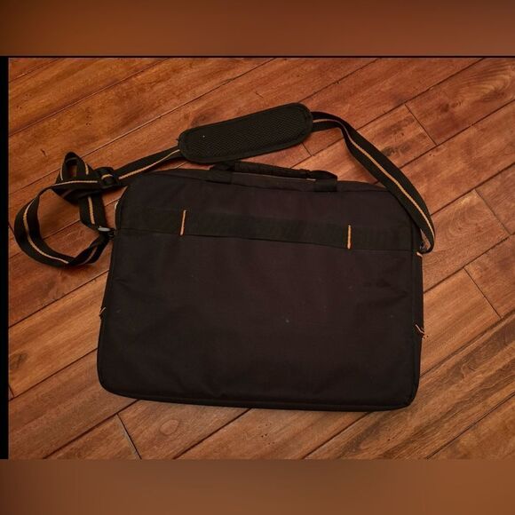 Solo Black and Orange Laptop Bag with Durable Design - Picture 2 of 3